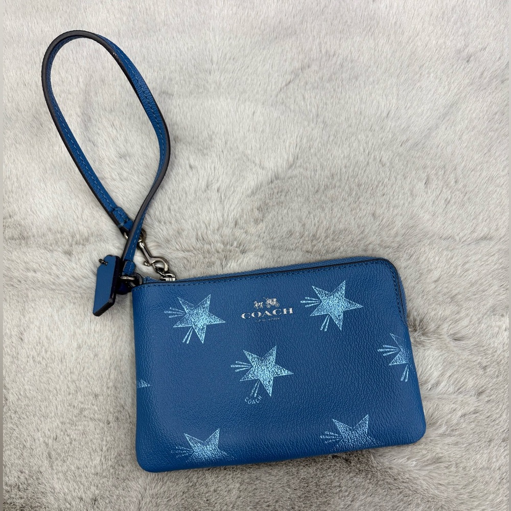 Limited Edition Coach Slate Blue Star Canyon Corner Zip Wristlet/Wallet